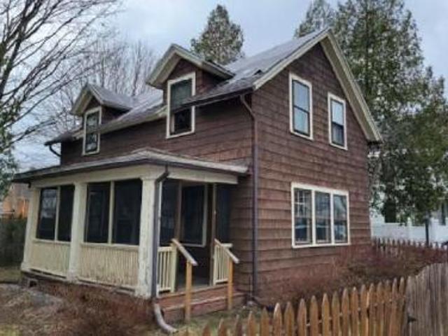 House for sale in Oneida, New York
