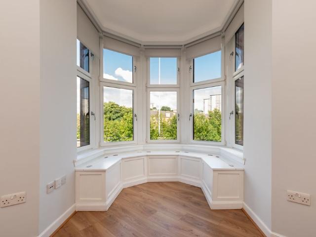 Apartment for rent in Broomhill, Scotland