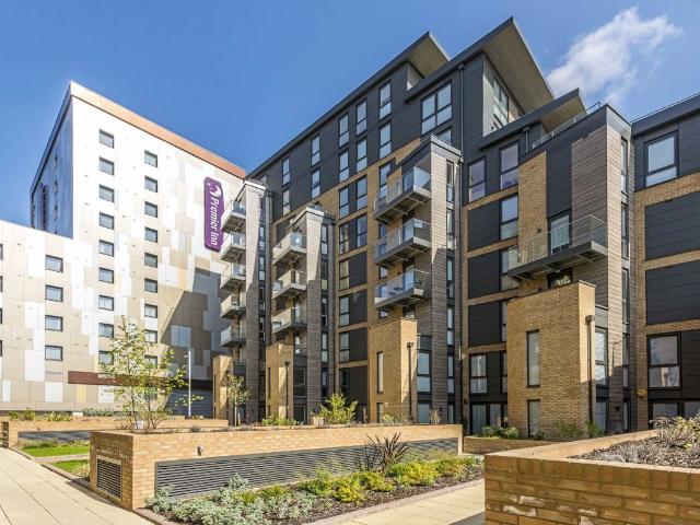 Apartment for rent in London Borough of Hounslow, Greater London