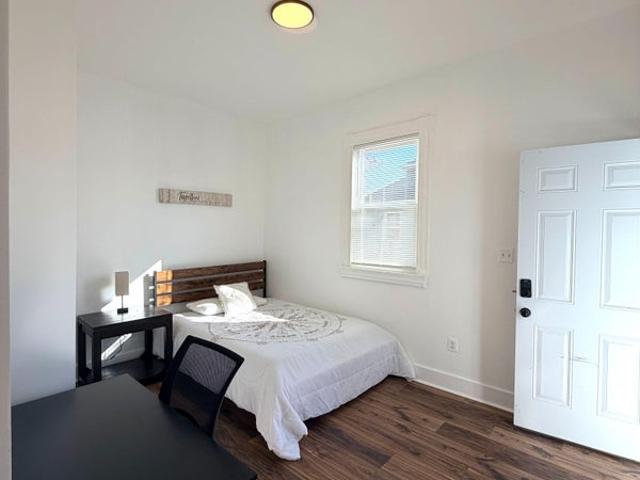 Room for rent in West Arlington, Baltimore