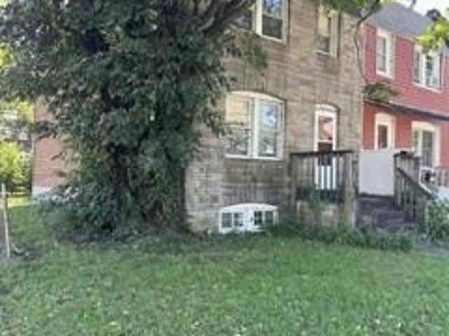 Townhouse for sale in Baltimore, Gibsonton