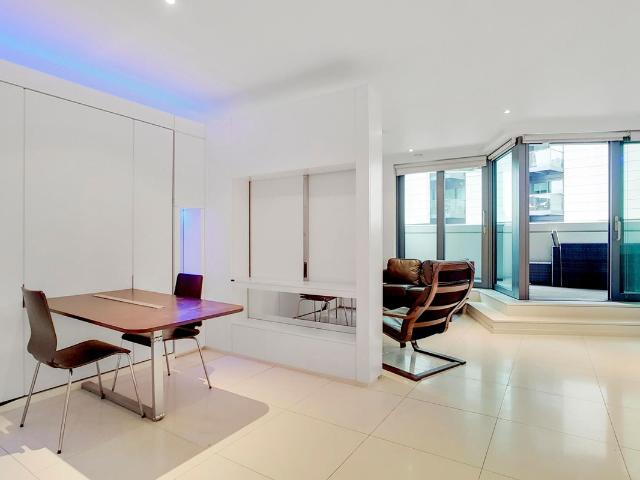 Studio for rent in Isle Of Dogs, Greater London
