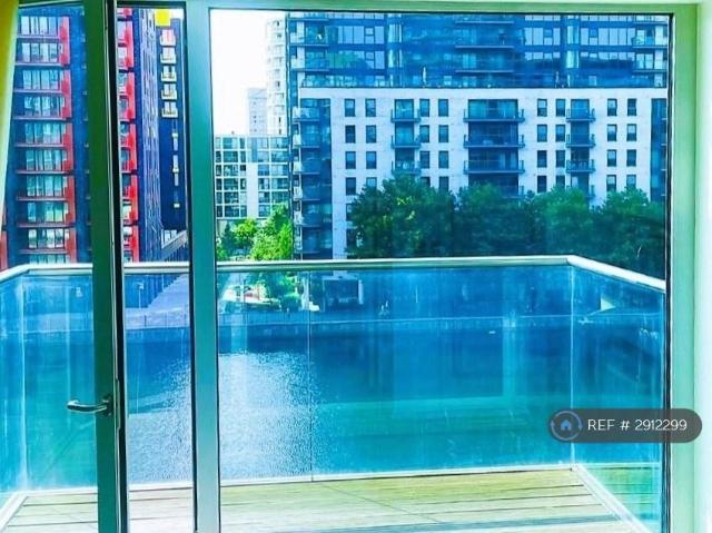 House for rent in Isle Of Dogs, Greater London