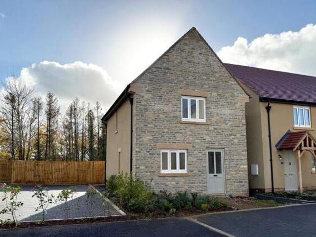 House for sale in Glastonbury, Somerset