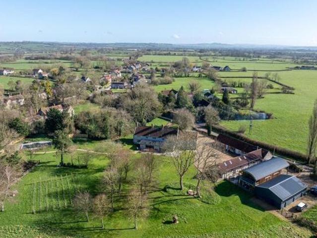House for sale in Glastonbury, Somerset