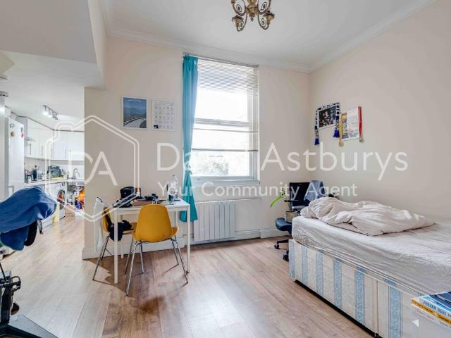 Studio for rent in London Borough of Hammersmith and Fulham, Greater London