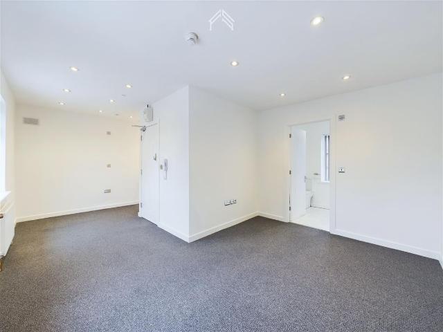 Studio for rent in Alperton, Greater London