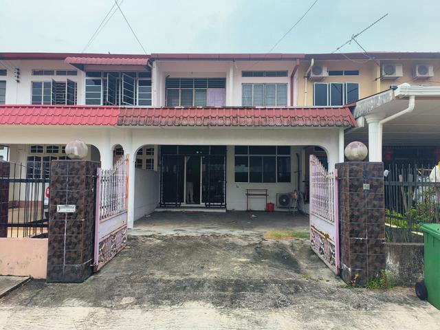 Terraced House for rent in Kuching, Bahagian Kuching