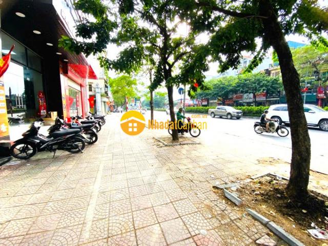 Nhà mặt phố bán