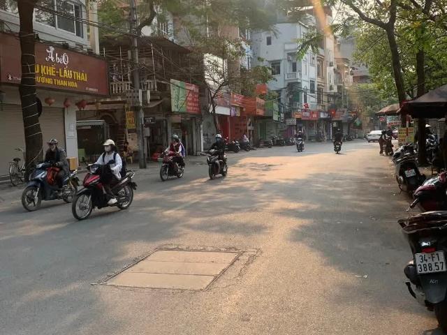 Nhà mặt phố bán tại Hoàn Kiếm, Hà Nội