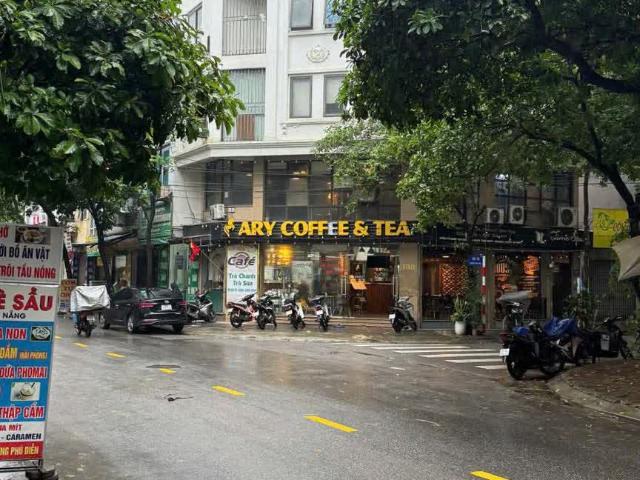Nhà mặt phố bán tại Hoàn Kiếm, Hà Nội