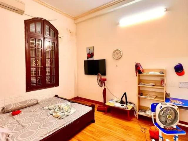 Nhà bán tại Hoàn Kiếm, Hà Nội