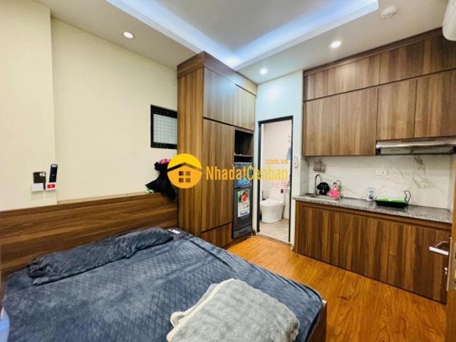 Nhà mặt phố bán