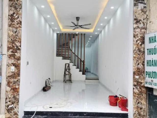 Nhà mặt phố bán tại Hoàn Kiếm, Hà Nội