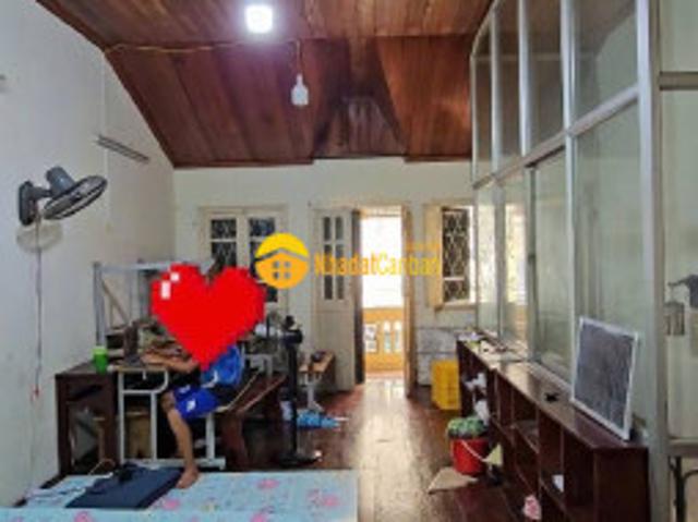 Nhà mặt phố bán