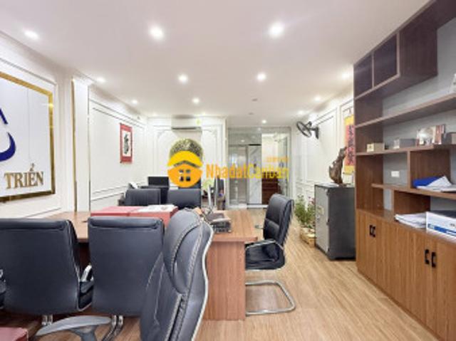 Nhà mặt phố bán
