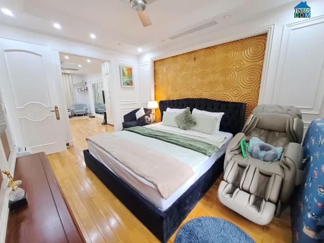 Nhà mặt phố bán tại Hoàn Kiếm, Hà Nội