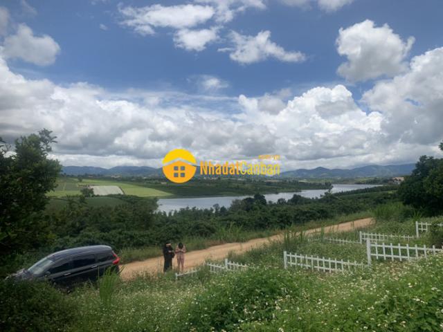 Mặt bằng bán