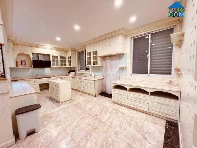 Biệt Thự bán tại Thủ Đức, Hồ Chí Minh