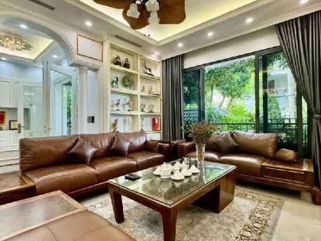 Biệt Thự bán tại Hoàn Kiếm, Hà Nội