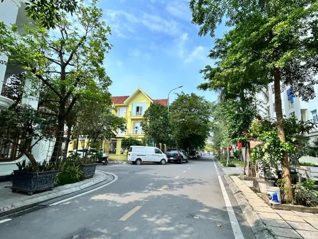 Biệt Thự bán tại Hoàn Kiếm, Hà Nội