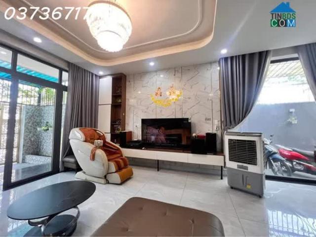 Biệt Thự bán tại Thủ Đức, Hồ Chí Minh