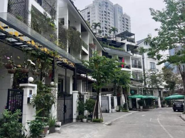 Biệt Thự bán tại Hoàn Kiếm, Hà Nội