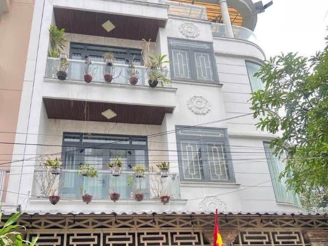 Nhà bán tại Hoàn Kiếm, Hà Nội