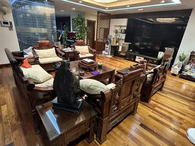 Biệt Thự bán tại Hoàn Kiếm, Hà Nội