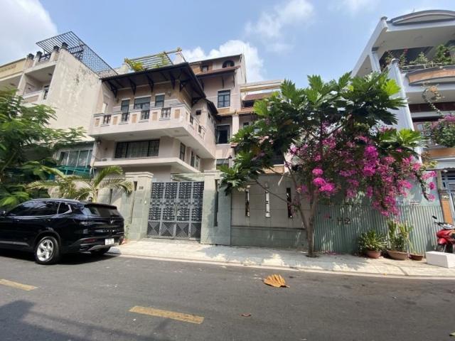 Biệt Thự bán tại Tân Bình, Hồ Chí Minh