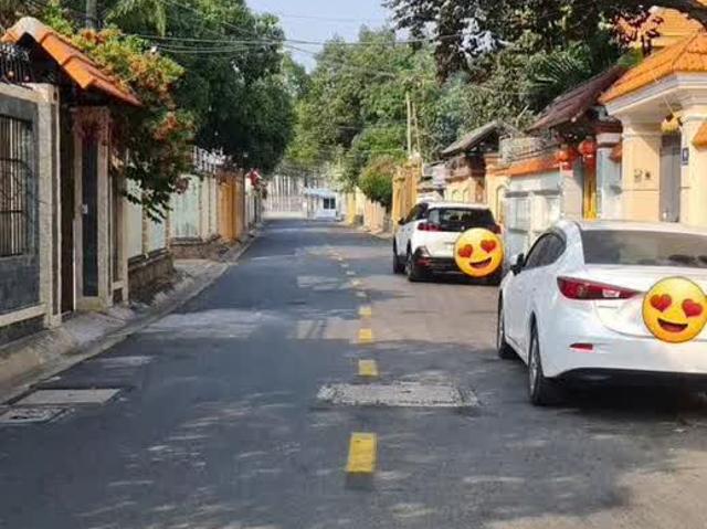 Nhà bán