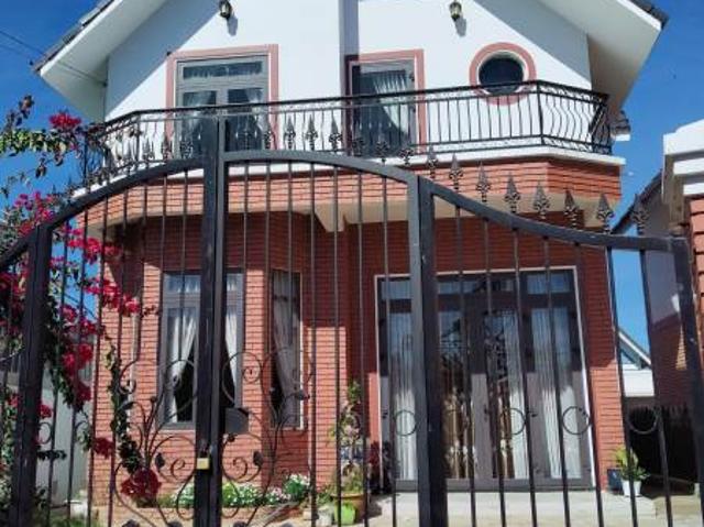Nhà mặt phố bán tại Lâm Đồng