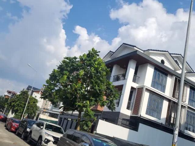 Biệt Thự bán tại Thủ Đức, Hồ Chí Minh