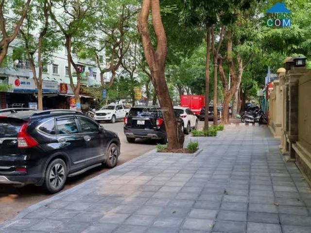 Nhà mặt phố bán tại Hoàn Kiếm, Hà Nội