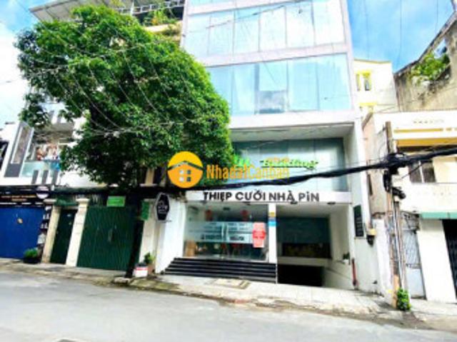 Nhà mặt phố bán
