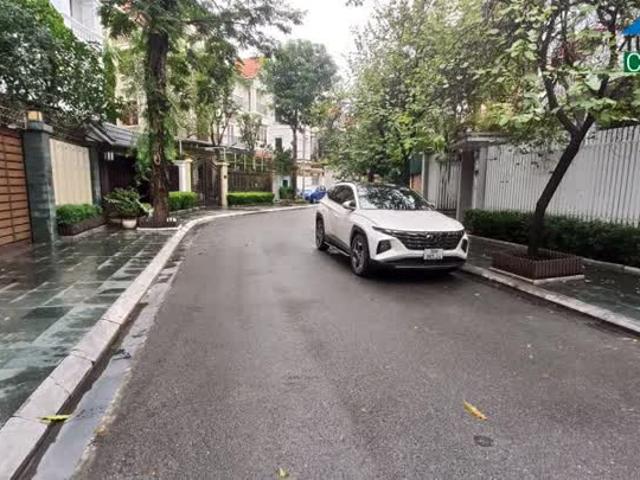 Biệt Thự bán tại Hoàn Kiếm, Hà Nội
