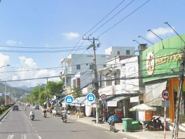 Nhà mặt phố bán tại Gia Lai