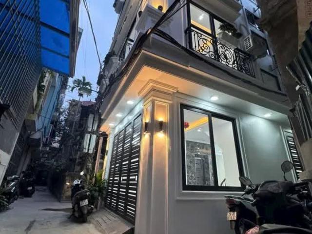 Nhà bán tại Hoàn Kiếm, Hà Nội