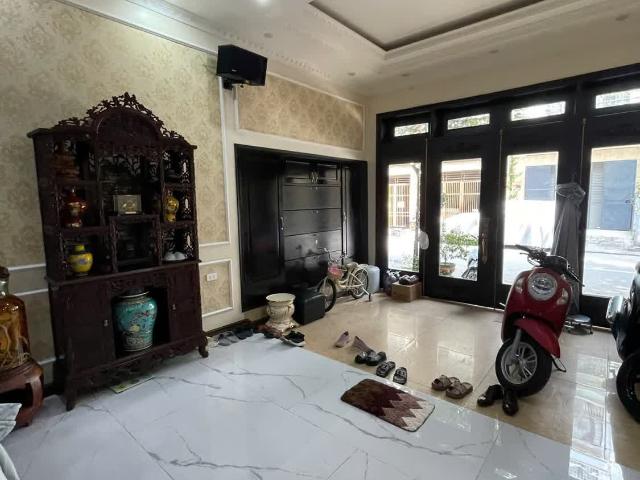 Biệt Thự bán tại Hoàn Kiếm, Hà Nội