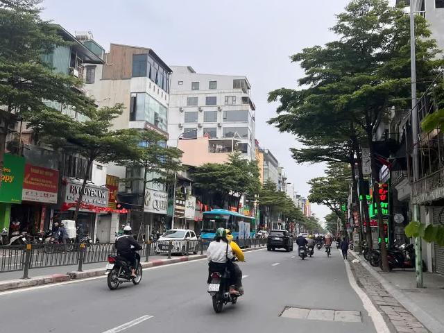 Nhà mặt phố bán tại Hoàn Kiếm, Hà Nội