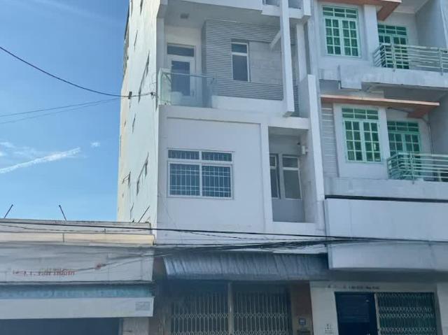 Nhà mặt phố bán tại Gia Lai