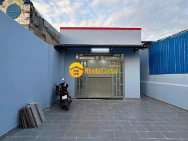 Nhà mặt phố bán
