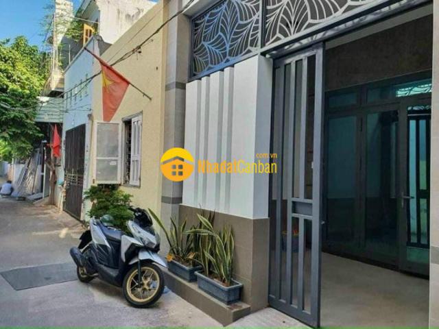 Nhà mặt phố bán