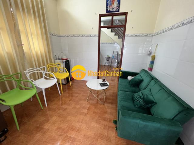 Nhà mặt phố bán