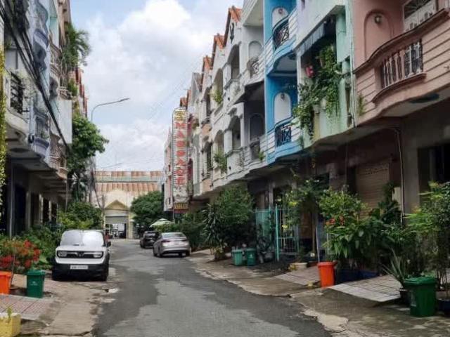 Nhà mặt phố bán tại Đồng Nai