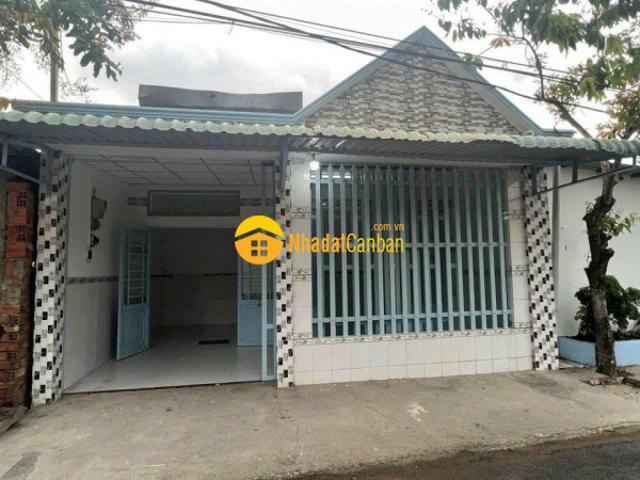 Nhà mặt phố bán