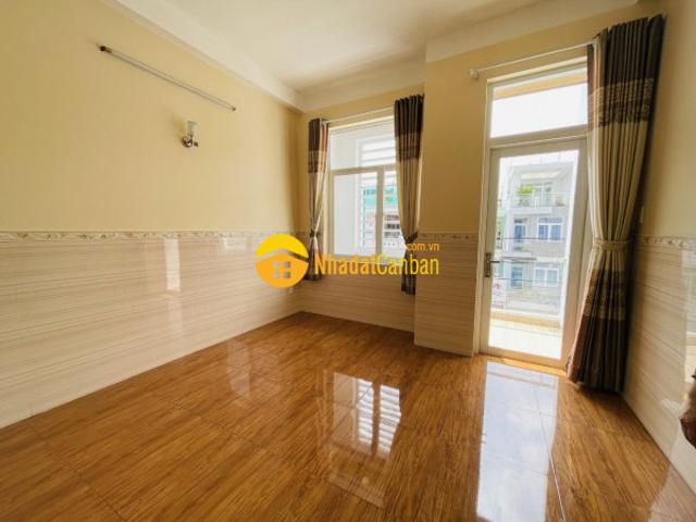 Nhà mặt phố bán