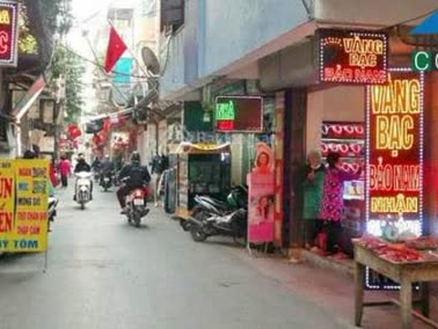 Nhà bán tại Hoàn Kiếm, Hà Nội