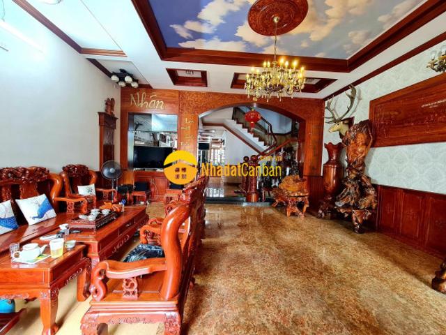 Nhà mặt phố bán