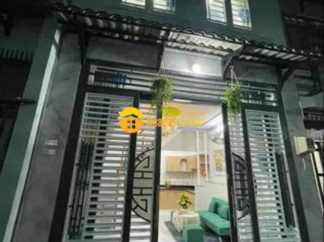 Nhà mặt phố bán